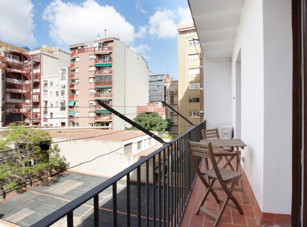 Napoles - Modernist Flat Close To Sagrada Familia Barcelona Eksteriør bilde
